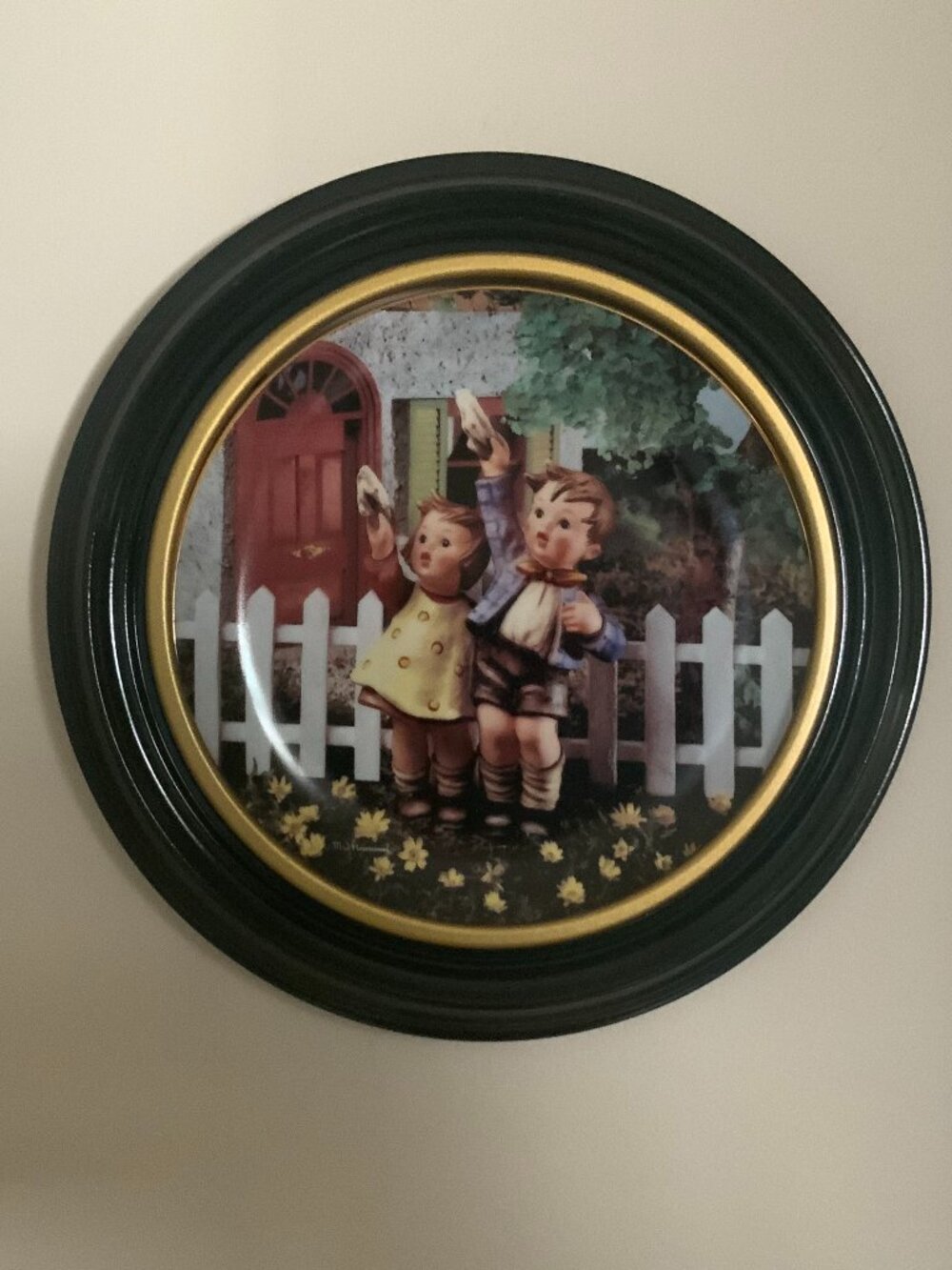 DANBURY MINT - FRAMED HUMMEL PLATE - LITTLE COMPANIONS - COME BACK SOON